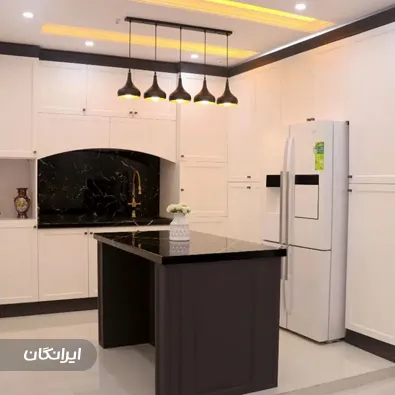 آریو چوب قم