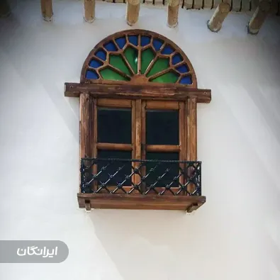 سرای چوب لور