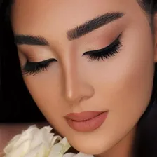 سالن زیبایی لیان