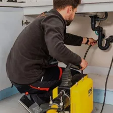 تخلیه چاه و لوله بازکنی صداقت