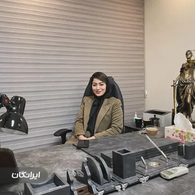 وکیل فائزه فلاح