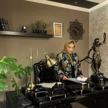 وکیل ساره بختیاری