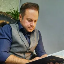 وکیل شاهین شاکر