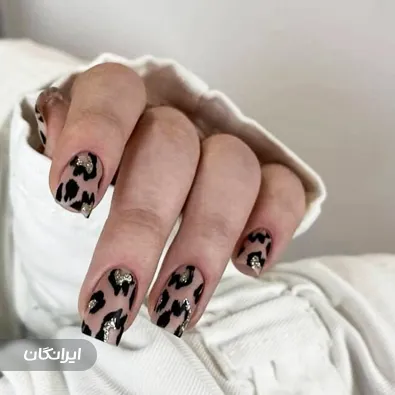 سالن کاشت ناخن شریفان