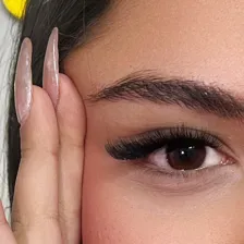 سالن زیبایی لاویا