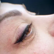 سالن آرایش دائم مرجان