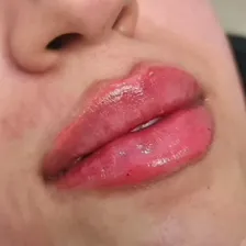 کلینیک زیبایی دکتر راحله گلرخی