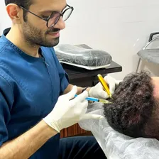 کلینیک زیبایی دکتر مهدی ارمندئی