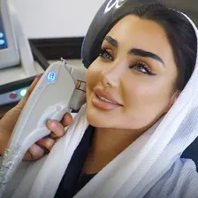 کلینیک زیبایی دکتر نیلوفر ترکاشوند