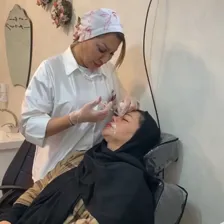 کلینیک زیبایی دکتر زینب ظهیریان