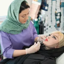 کلینیک زیبایی درمیس