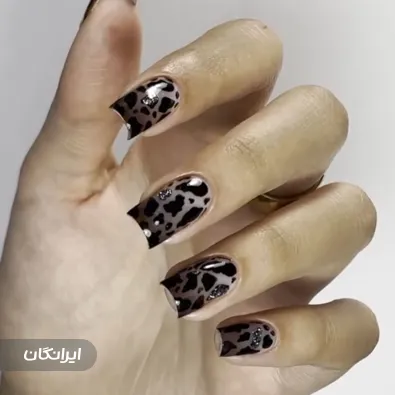 سالن زیبایی آینه