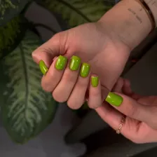 سالن زیبایی آینه