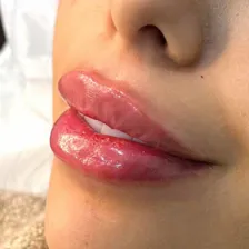 کلینیک زیبایی پناهی