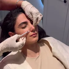 کلینیک زیبایی ژاو