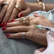 کلینیک زیبایی فیس