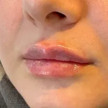 کلینیک زیبایی دکتر حامد عطائی