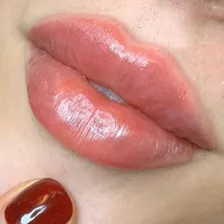 کلینیک زیبایی دکتر امیرنعمت ایرانی