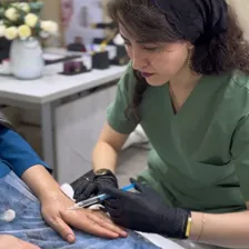 کلینیک زیبایی دکتر رویا عطائی