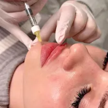 کلینیک زیبایی دکتر زهرا امیدوار تهرانی