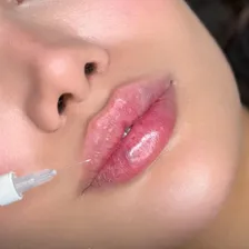 کلینیک زیبایی دکتر ساره معماری