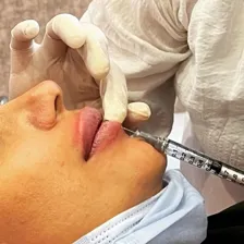 کلینیک زیبایی دکتر معصومه میرزالو