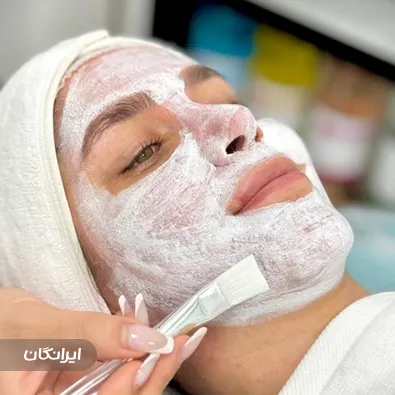 کلینیک زیبایی دکتر آزاده آزادی