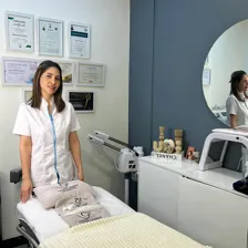 کلینیک زیبایی چمنی