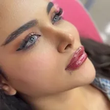 کلینیک زیبایی مهر و ماه