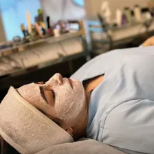 کلینیک زیبایی رومینا