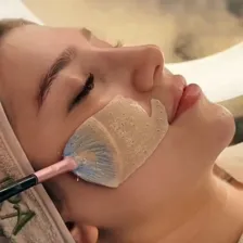 کلینیک زیبایی درمالوکس