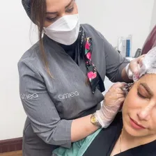 کلینیک زیبایی دکتر هلیا رومینا