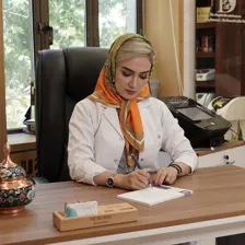 کلینیک زیبایی دکتر پگاه بنکدارپور