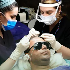 کلینیک زیبایی دکتر مینا ابراهیم زاده