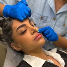 کلینیک زیبایی دکتر منیر بخت ور