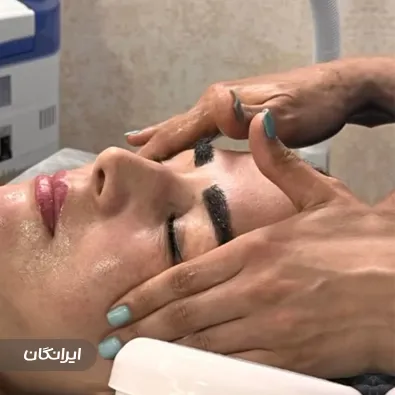 مرکز خدمات پوستی آیه