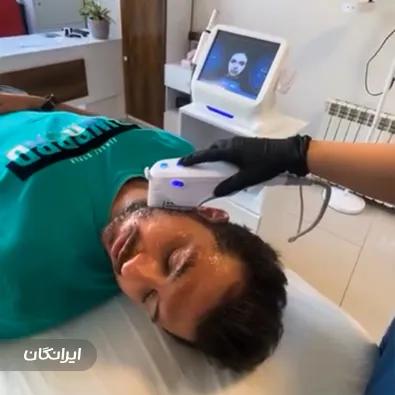 کلینیک زیبایی فلورا