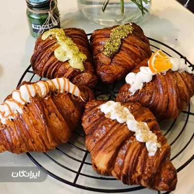 کروسان دلیس