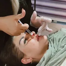 کلینیک زیبایی دکتر آرزو خرمالی