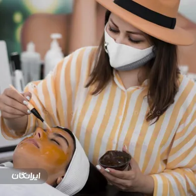 مرکز خدمات پوستی برومند