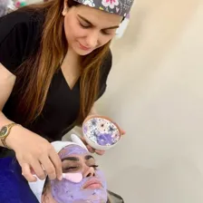 سالن فیشیال یاسمین