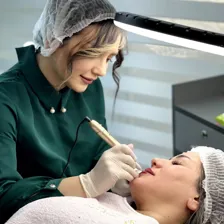 سالن زیبایی ناصرپور