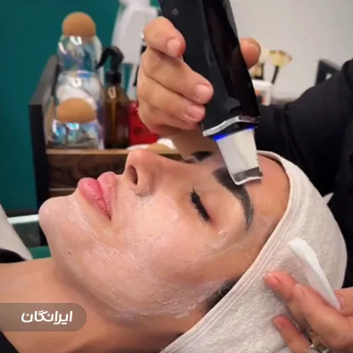 کلینیک زیبایی مون