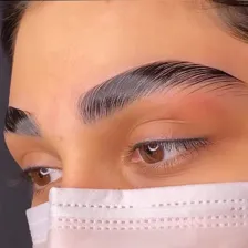 کلینیک زیبایی الناز