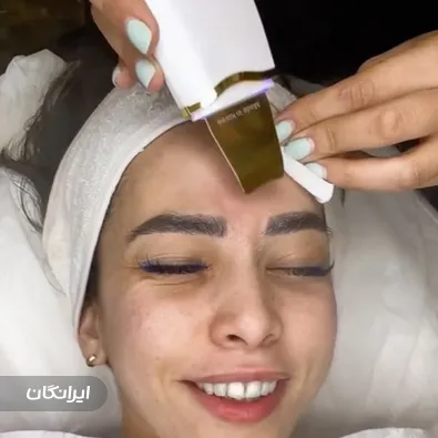 کلینیک زیبایی دانش