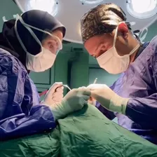 کلینیک زیبایی دکتر امین میراحمدی