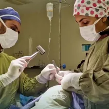 دکتر آزاده مرادی