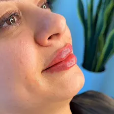 کلینیک زیبایی دکتر شیما بهارامید