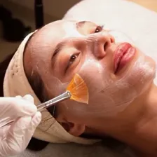 کلینیک زیبایی سودا