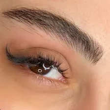 سالن آرایش دائم سارا فندی